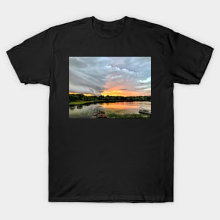 "Stormy Sunset" T-Shirt